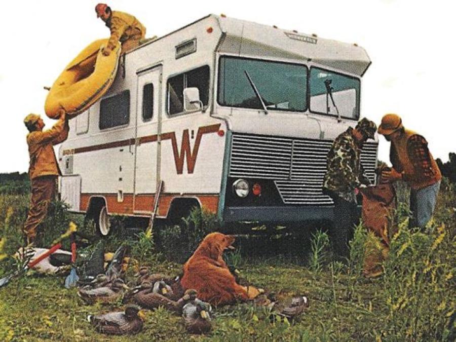  Winnebago Brave 1971 года  (фото 2 из 2)